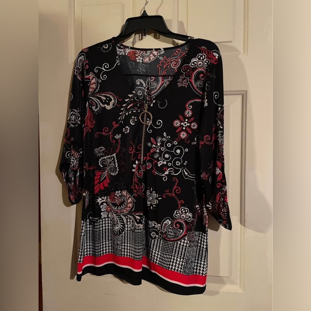 Black and Red Paisley Women's Top